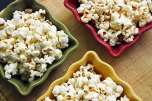 Homemade popcorn for kids